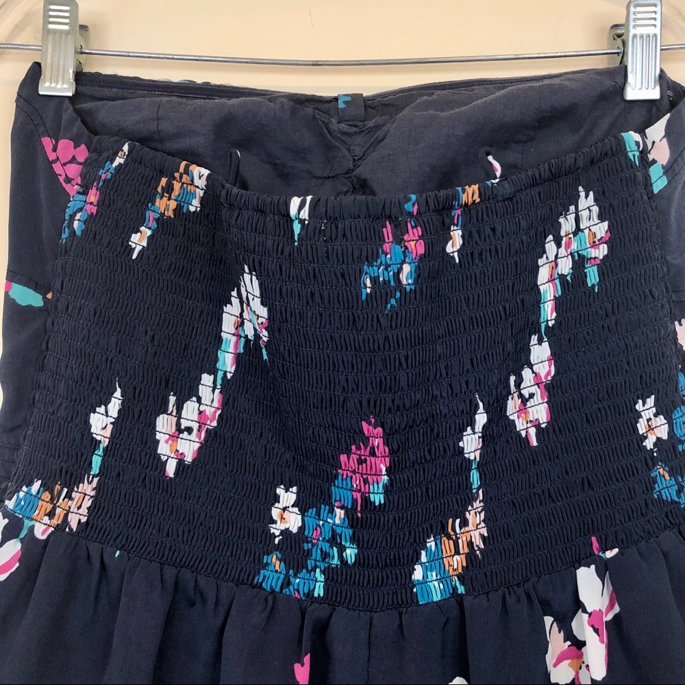 AMERICAN EAGLE 🦅 sz. 6 navy floral romper - Picture 7 of 7